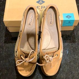 Tan Sperry Top-Sider shoes